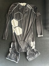 2XU Men  s Long Sleeve Triathlon Tri Suit Skinsuit - Black/White Hexagon Men's L