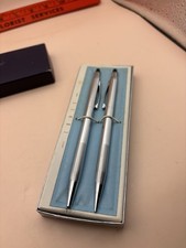 Lustrous Chrome Cross Pen  Pencil Set 3501 In Original Gift Box