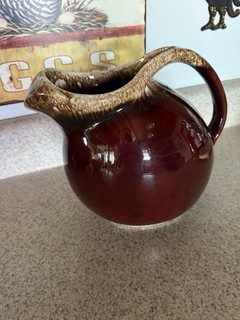 Vintage HULL Brown Drip Tilted Ball Tea Water Pitcher w/ Ice Lip