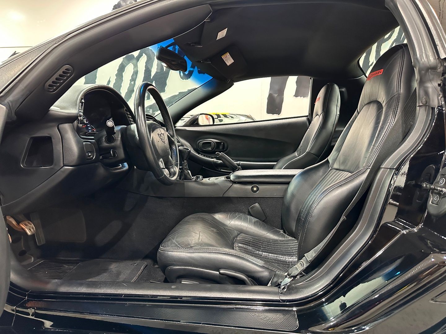 2004 [41U] Black Chevrolet Corvette   | C5 Corvette Photo 10