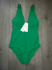 BNWT - M&S BRIGHT GREEN NEOPRENE SCALLOP PLUNGE SWIMMING COSTUME SIZE 12 REG