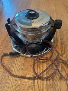 Vintage 1941 Manning Bowman A/S Helen Hokinson Twin Maker Waffle Iron Toaster