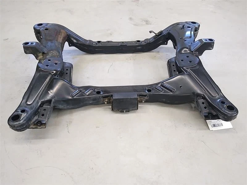 Hyundai Genesis 2.0T Coupe Front Crossmember K-Frame Subframe Fits 2009-2012 Foto 2 de 4