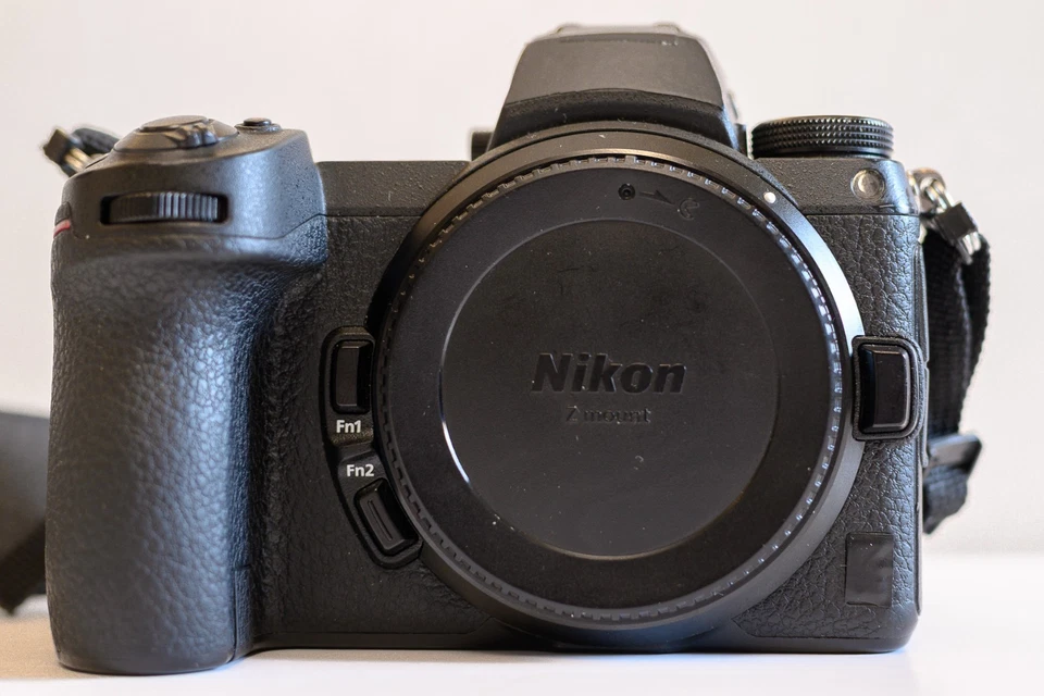 Nikon Z 7II + FTZ, 64GB, 2 Batts | Mirrorless Camera 45.7MP Z7II Z7 II Body - Image 2 of 4