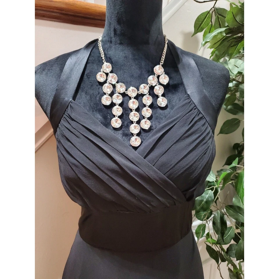 Vestido Donna Ricco Negro 100% Seda Cuello Corazón Sin Mangas Hasta la Rodilla Talla 10 Foto 2 de 4