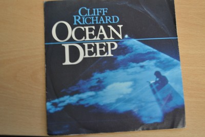 Cliff Richard Ocean Deep 7 Single Emi Records Emi 5457 1983 Ebay