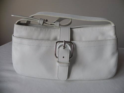 FURLA BORSA A SPALLA IN PELLE BIANCA ORIGINALE CON TRACOLLA CORTA  REGOLABILE | eBay