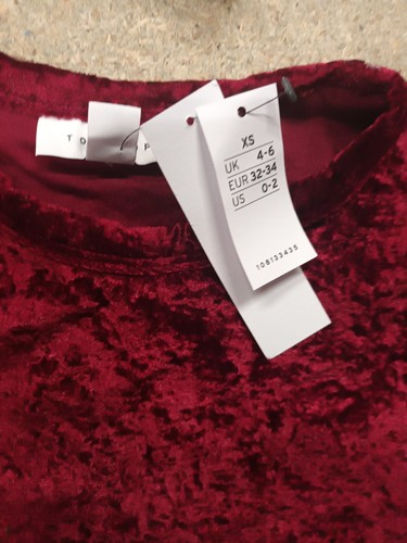 Topshop Red Crushed Velvet Top Size 4 /6 - Picture 10 of 10