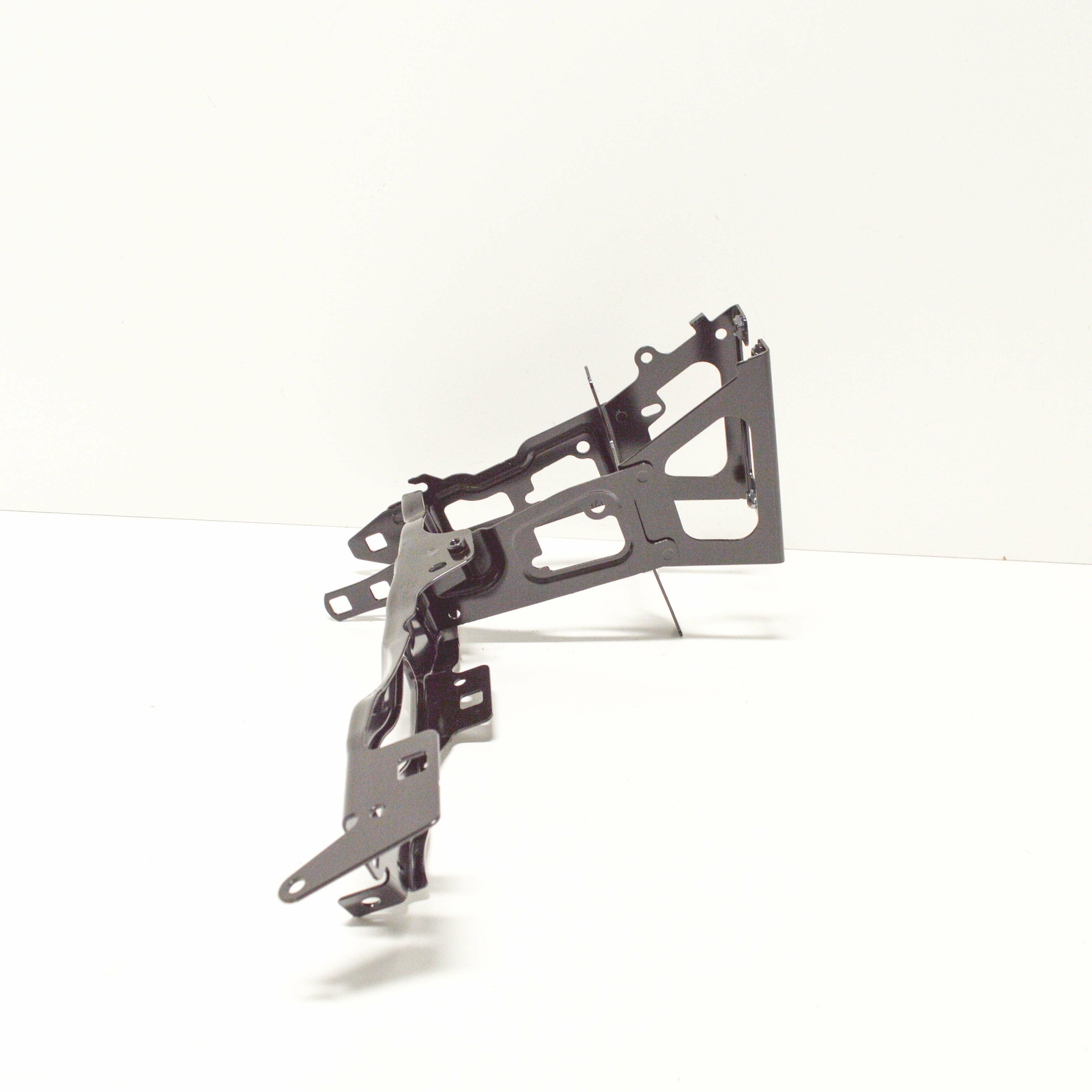 NEW BMW 3 F30 RIGHT SIDE HEADLIGHT BRACKET 51647245792 7245792