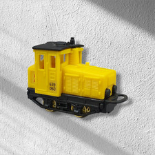 Diesellok 639060 von Ferrero aus &Uuml;berraschungsei &Uuml;-Ei Schwarz Gelb Lokomotive