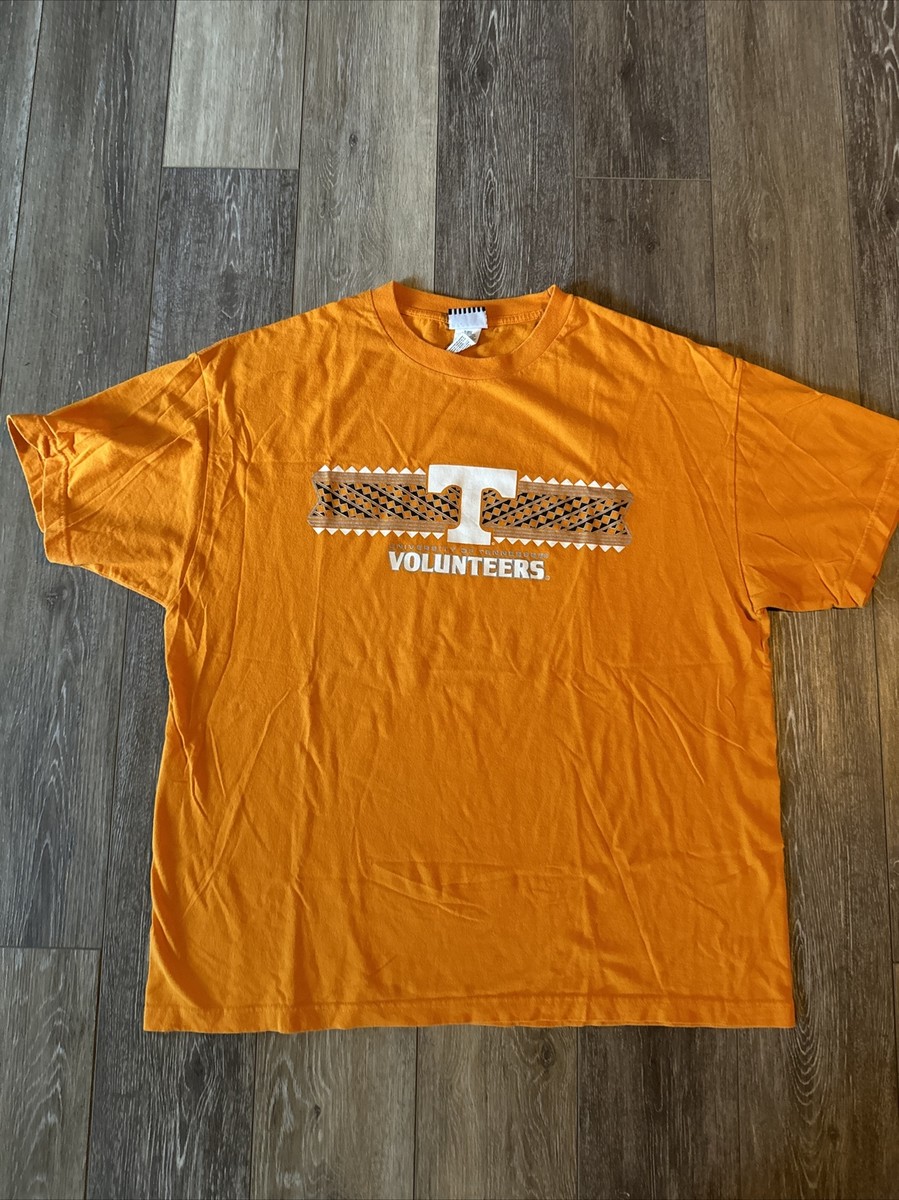 t shirt tn foot locker