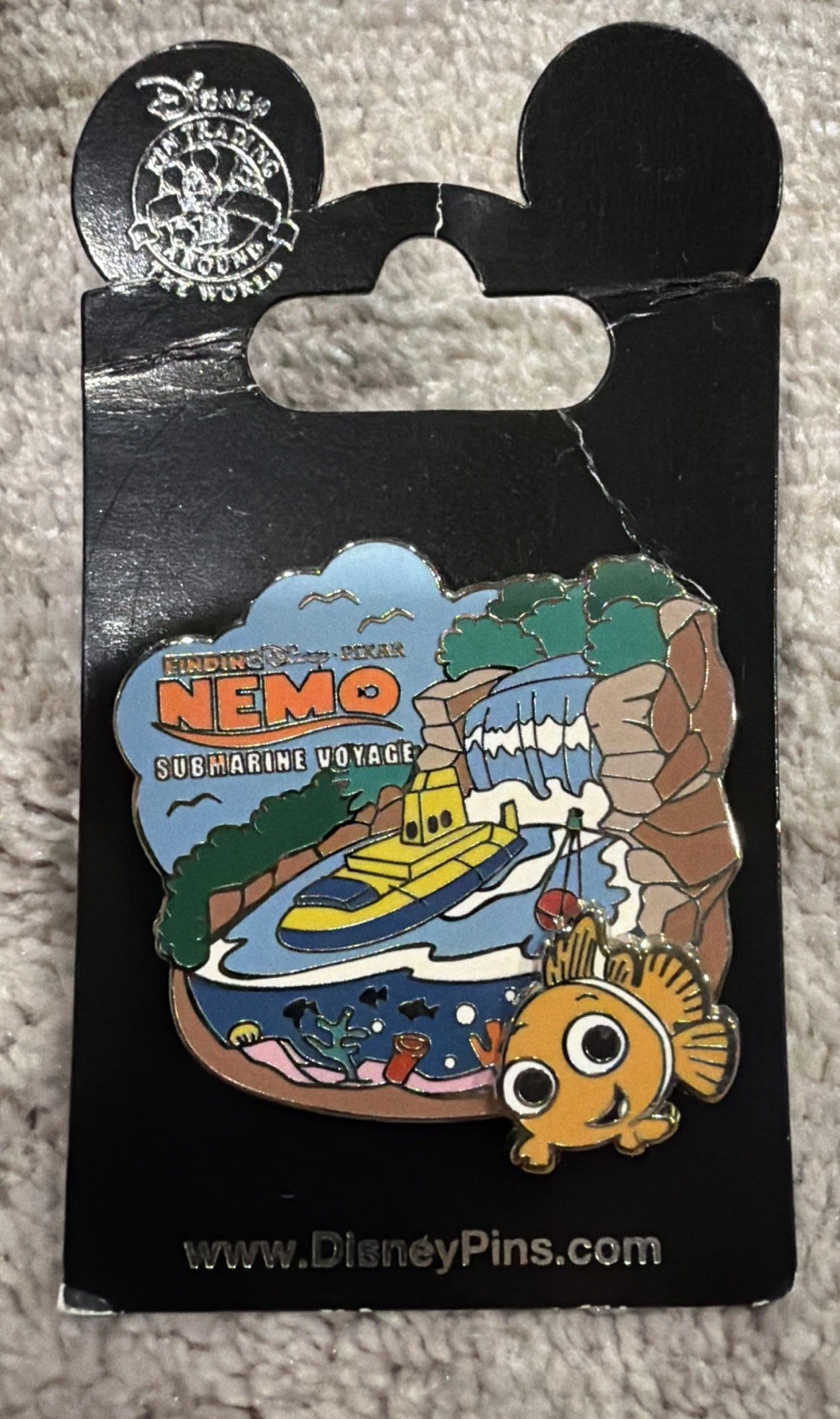 Disneyland Pin Finding Nemo Submarine Voyage Logo Pixar NEW