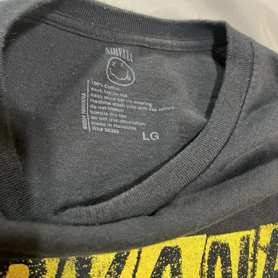 Camiseta Nirvana Insecticide New Aged Alternative Rock Grande Usada Foto 2 de 4