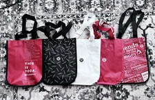 Lululemon Set of 5 Reusable Tote Shopper Bags
