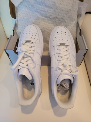 Nike Men Air Force 1 '07 Low Sneaker White / White CW2288-111