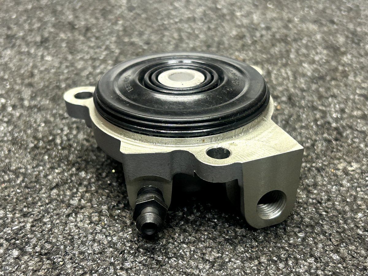 Hydraulic Clutch Slave Cylinder OEM 13.c374 Harley-Davidson 17-20 