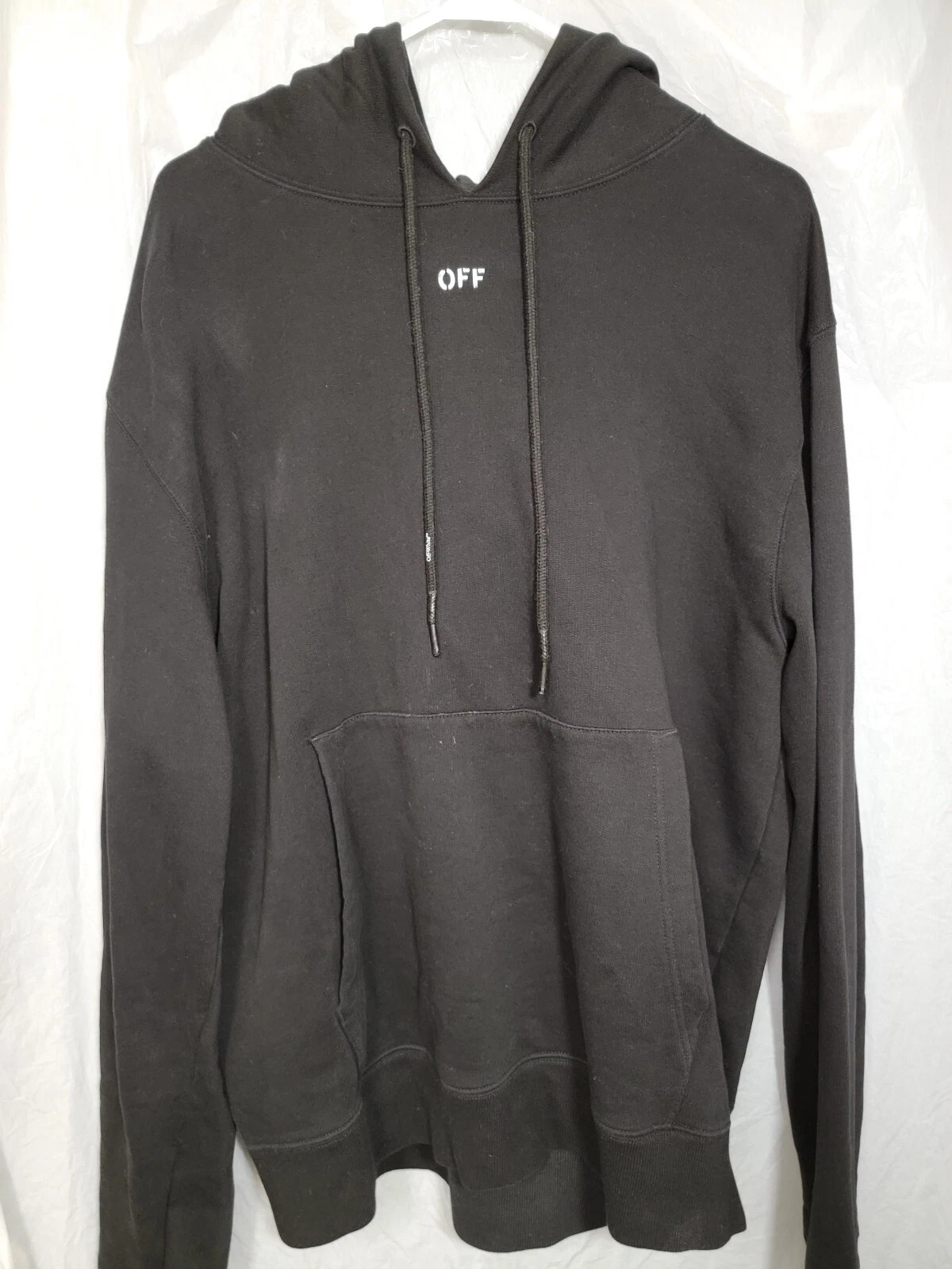 OFF WHITE Felpa con cappuccio pullover da uomo bianca nera bianca freccia con vernice spray taglia XL