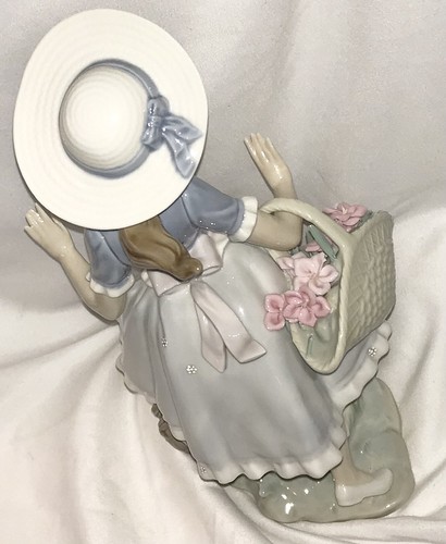 Lladro Mirth In The Country Figurine 04920 Girl With Puppy Dog Retired 1974 NoBX - Picture 4 of 23