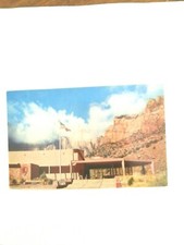 UTAH: VISITORS CENTER OF OAK CREEK CANYON - ZION NATIONAL PARK - OLD POSTCARD