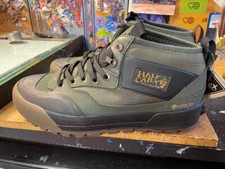 Vans Half Cab Gore Tex MTE 3 Grape Leaf Black...