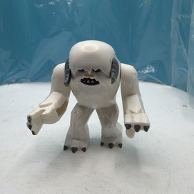 Lego Star Wars Wampa Minifigure, set 8089 75098 - Excellent Condition