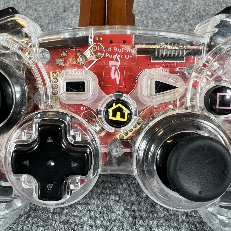 Afterglow AP.2 Wireless Controller for PS3 Model PL-6322 Clear Untested - Image 3 of 4