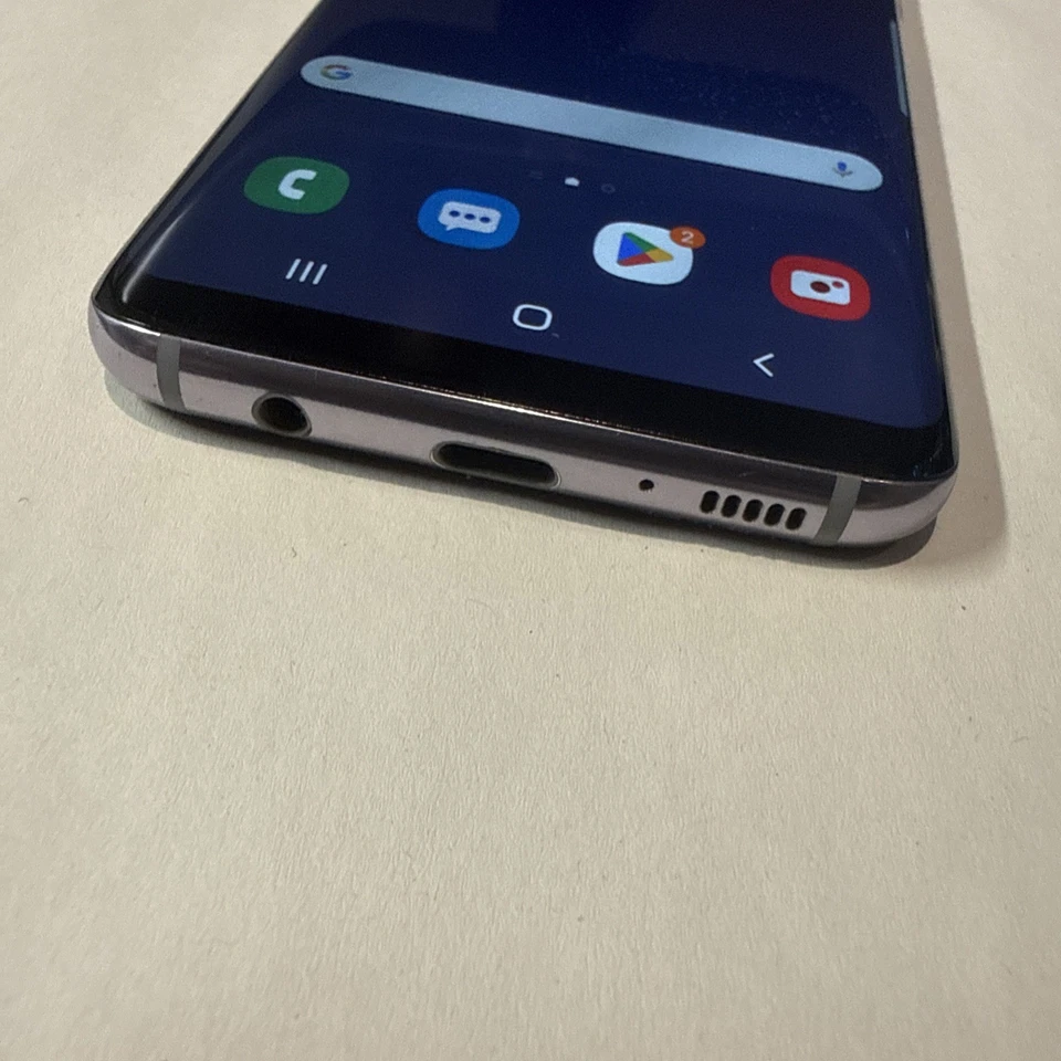 Samsung S8 - Unlocked, photo 2 of 4