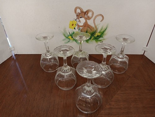 Set Of 6 Libbey CHIVALRY CLEAR 5-1/2” Tall Wine Glasses Textured Panels ~ 5 Oz. - Picture 5 of 8