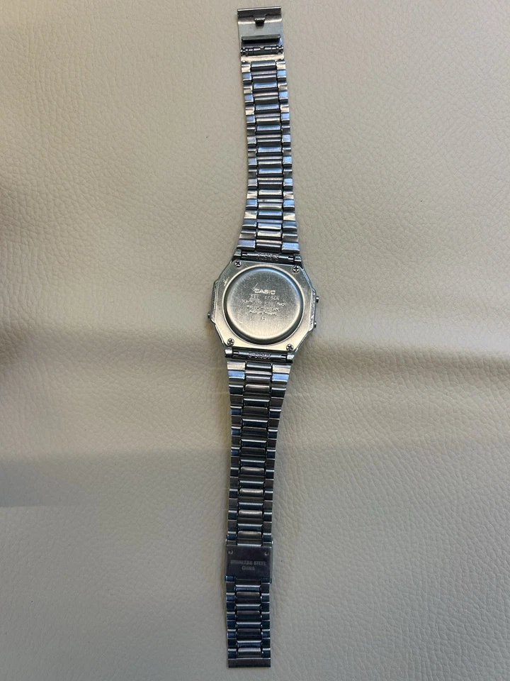 Casio A159WA-N1DF 33mm Orologio da Polso per Uomo - Argento - Immagine 4 di 4