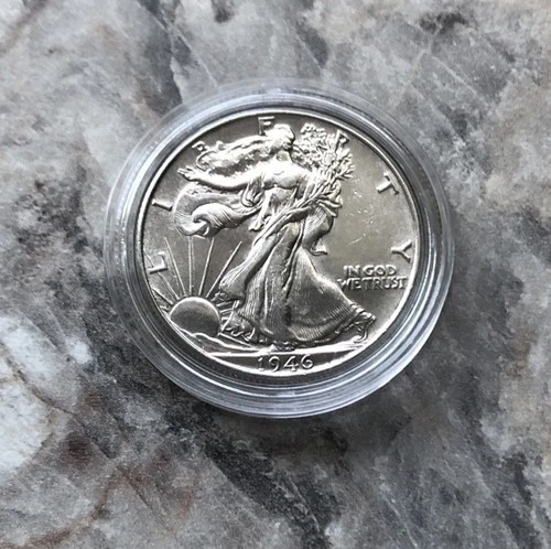 1946 WALKING LIBERTY SILVER HALF DOLLAR ALMOST UNCIRCULATED