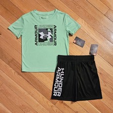 NEW Under Armour Little Boy Tee  Short Set, Green/Black sz 4 