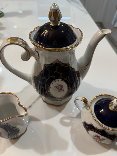 Reichenbach Echt Kobalt White/Blue Tea Pot , Sugar Bowl and Creamer. New - Picture 10 of 11
