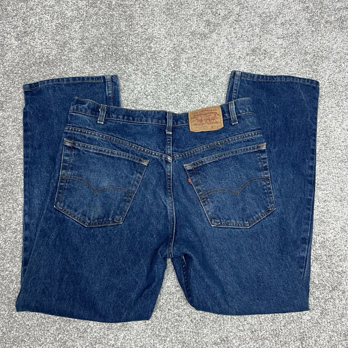 VINTAGE Levi's 517 0217 Jeans Mens 38x31 Blue Denim Bootcut USA