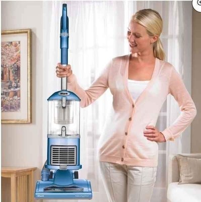 Shark Navigator Lift-Away Vacuum 