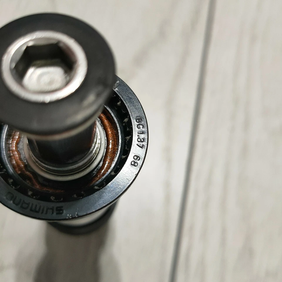 Vintage Shimano Deore XT BB-UN71 Bicycle Bottom Bracket JIS 1.37x68 111.5 mm BB - Image 3 of 4