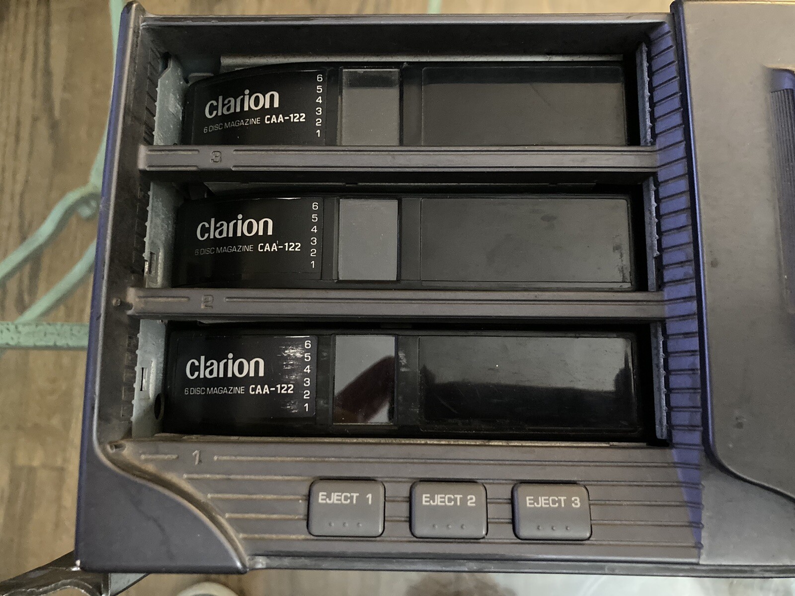 Clarion CDC1805 18disc CD Changer w/3 6Disc Magazines, 16ft Cable and