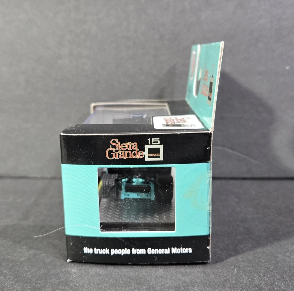 M2 MACHINES 1976 GMC SIERRA GRANDE 15 - CUSTOM BLACK / TEAL NO BED, 1/7250 - Image 3 of 4