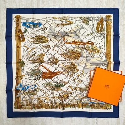 Unused w/box HERMES Carre 90 GRAND VENT vintage Silk Scarf 90cm