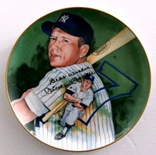 Mickey Mantle Hand Signed Collectors 10" Plate in Original Box