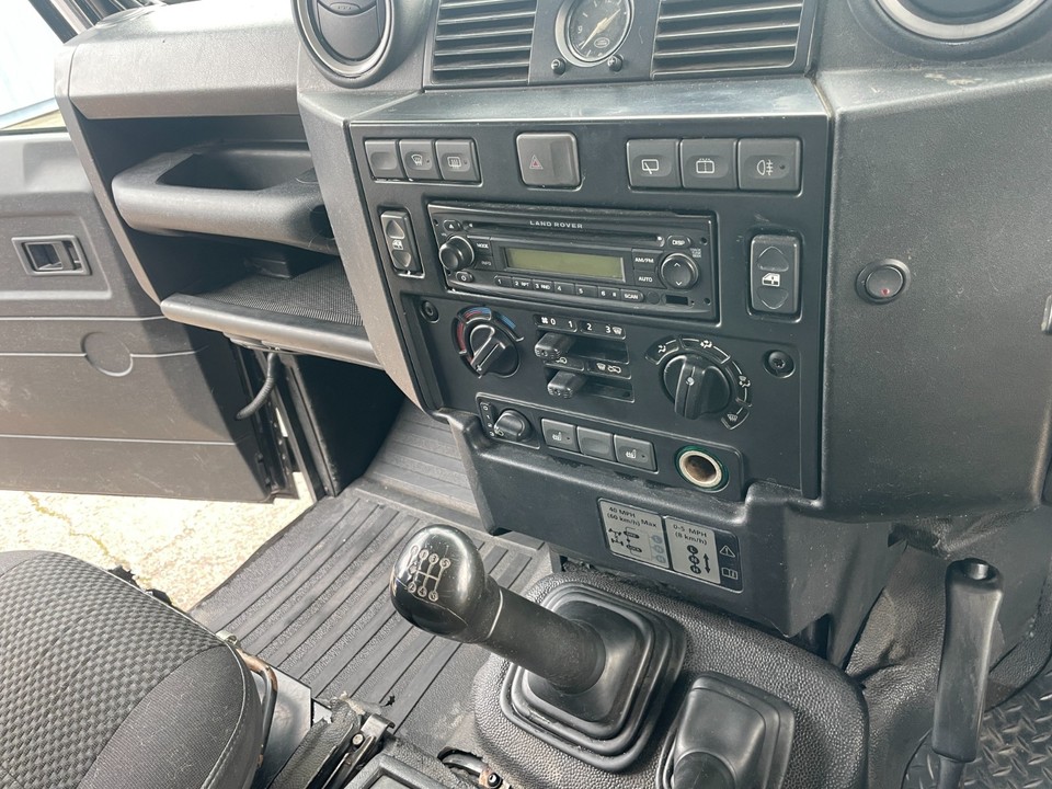 2010 Land Rover Defender 90 Hard Top (with Windows) 2.4 TDCI | eBay UK