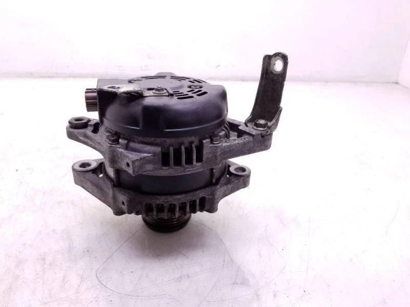 MONTAJE ALTERNADOR TOYOTA 4 RUNNER SR5 V6 100 AMP 10-18 Foto 2 de 4