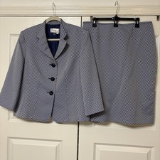 Le Suit Blue/White Woven Three Button Skirt Suit Women s Size 14