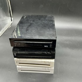 Nintendo Wii Consoles Lot Of 4 Parts Or Repair Only Read Description