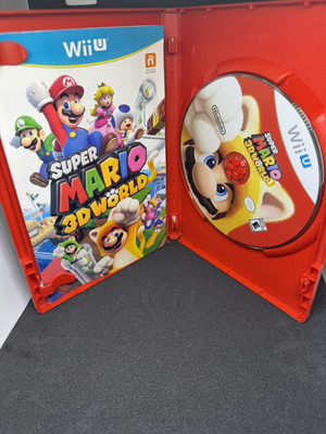 Nintendo Wii U Super Mario 3D World - Pre-Owned