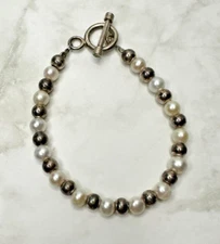 Silpada Sterling Silver Bead Freshwater Pearl Bead Toggle Bracelet B0372 - 7"