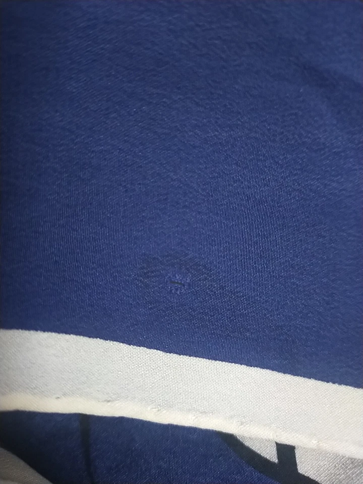 Pañuelo de seda cuadrado blanco geométrico fendi roma 27/26 pulgadas #A41 Foto 4 de 4