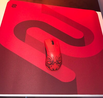 Razer DeathAdder V3 Pro Wireless Gaming Mouse - Faker Edition