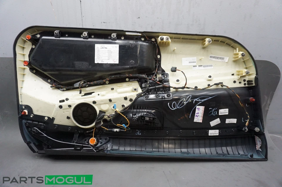 BMW 650I F13 2012-2016 cupé panel de moldura de puerta del lado del pasajero delantero derecho OEM Foto 4 de 4