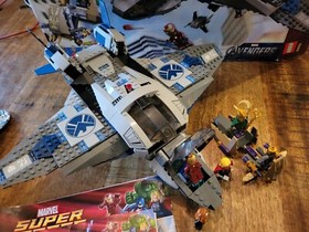 LEGO Marvel Super Heroes: Quinjet Aerial Battle (6869)
