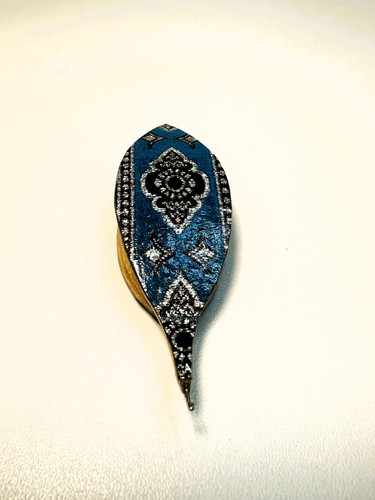 Tatting shuttle with Florence pattern 2.5 w hook blue - Picture 4 of 7